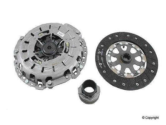 Luk Clutch Kit For BMW E39 E46 E85 323i Z3 323Ci 325Ci 325i 525i Z4 21217523620