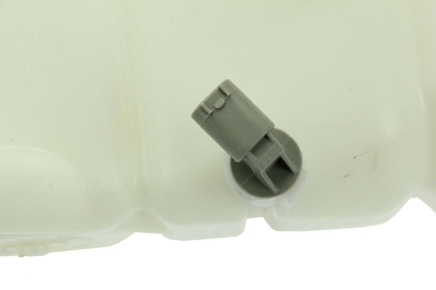 Porsche 996 997 911 ENGINE COOLANT EXPANSION RECOVERY RESERVOIR TANK 99610615704